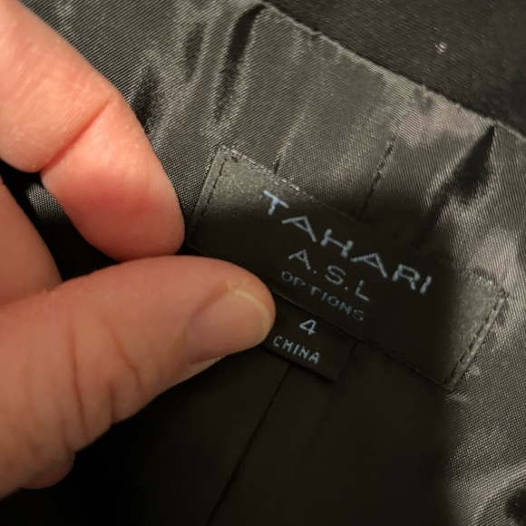 Tahari ASL Professional Black Blazer in Size 4 - Picture 3 of 4